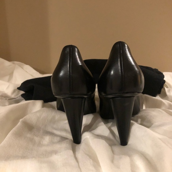 Acne black leather pump - Picture 3 of 7